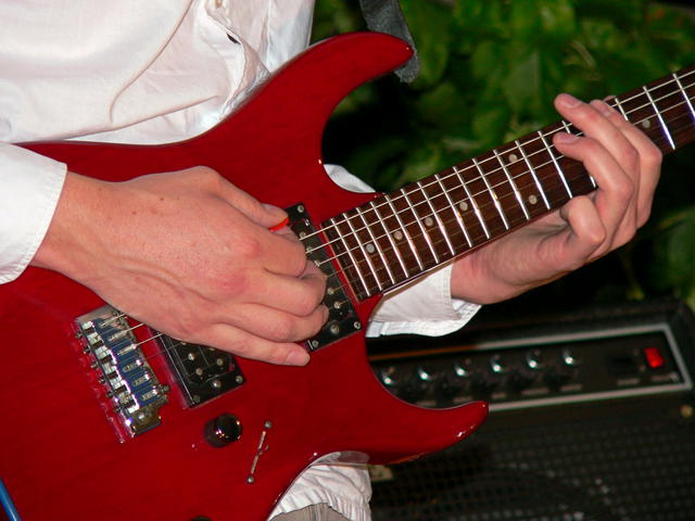Kytara Kozy na tesu