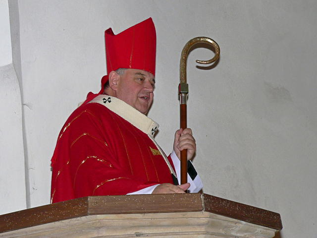 Arcibiskup Dominik Duka ke