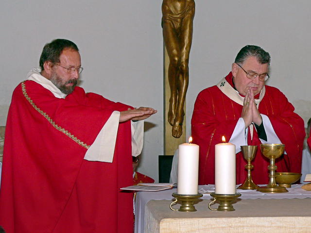 P. Petr Bubenek a arcibiskup Dominik Duka