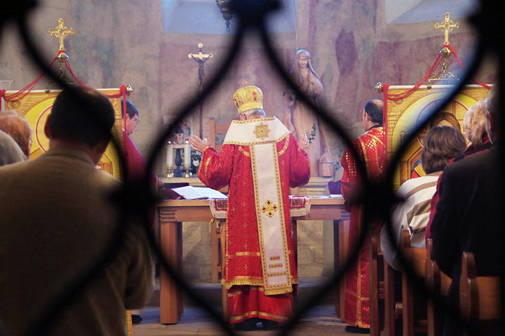 eckokatolickou liturgii celebruje biskup Ladislav Huko