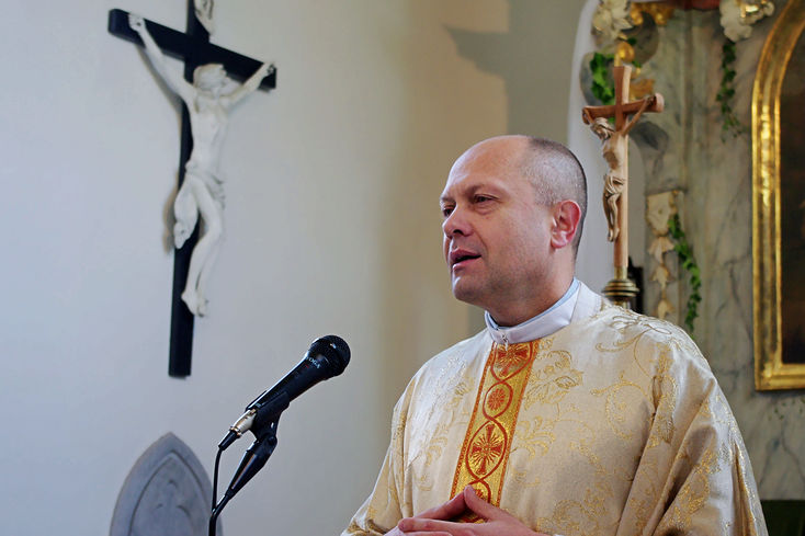 Mons. Zdenek Wasserbauer káže