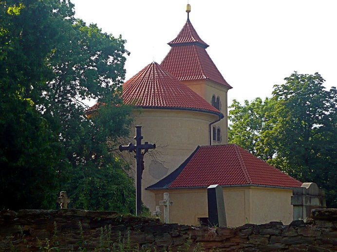 Bude, kostel sv. Petra a Pavla