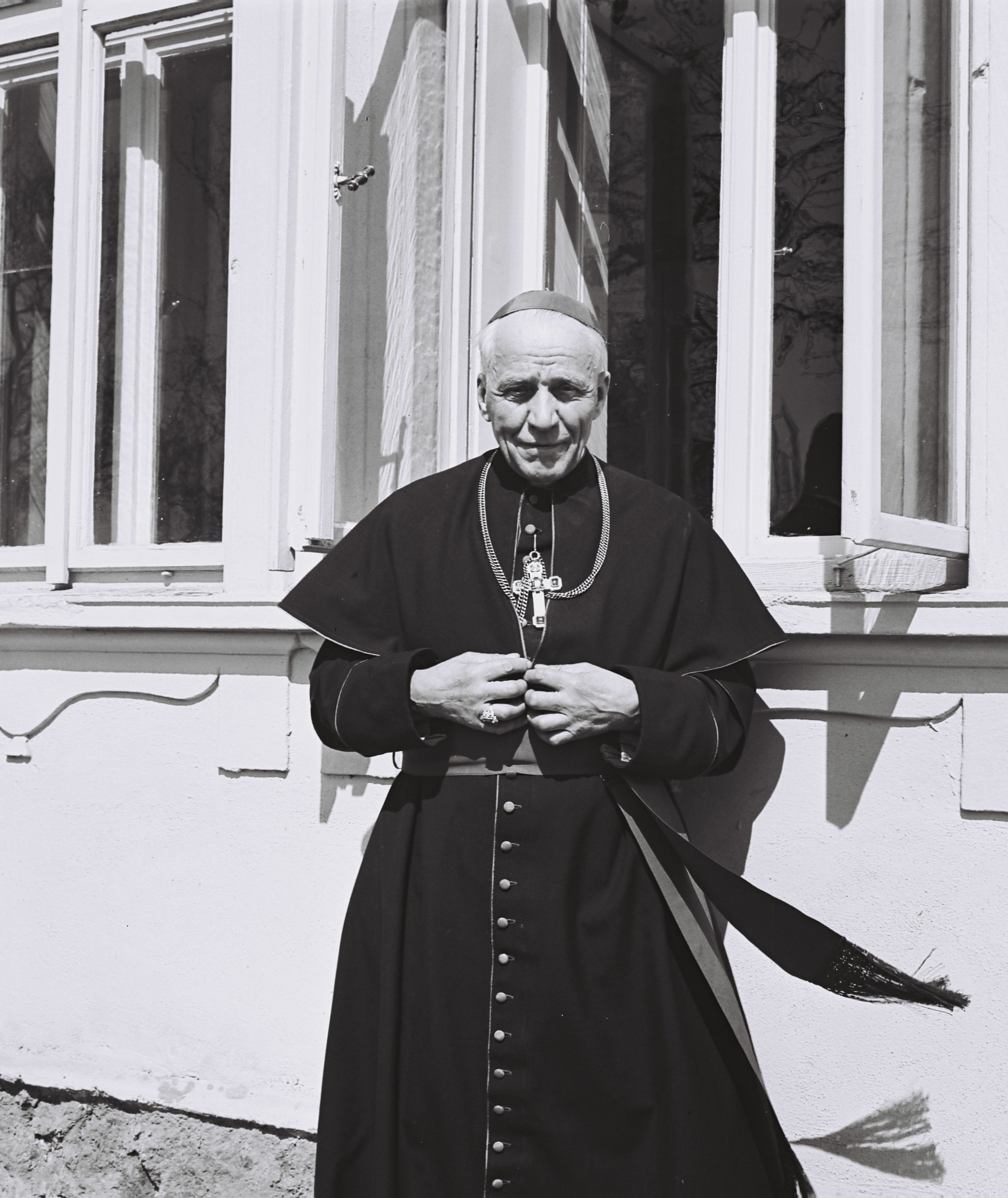 Fotografie Stanislava Boloskho - kardinl Josef Beran